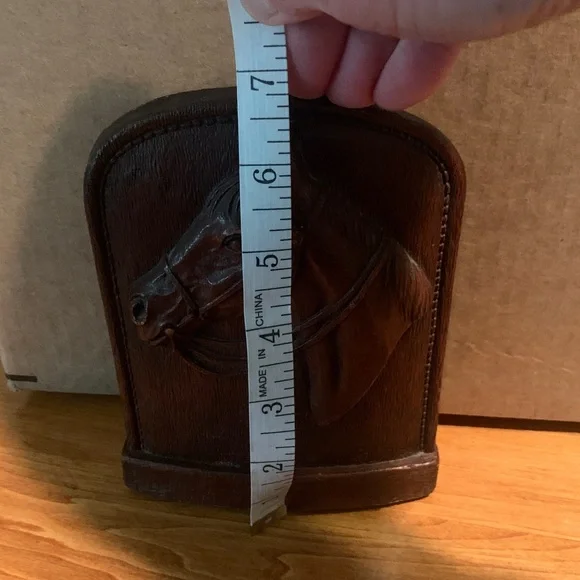 Vintage Brown 1940s Syroco Wood Horse Head Bookend Set of 2…2nd One Just Found! - Picture 9 of 16